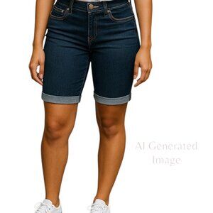 N62 Womens SIGNATURE FIT BERMUDA Roll Cuff 5 Pockets Zip Front Shorts Sz 6